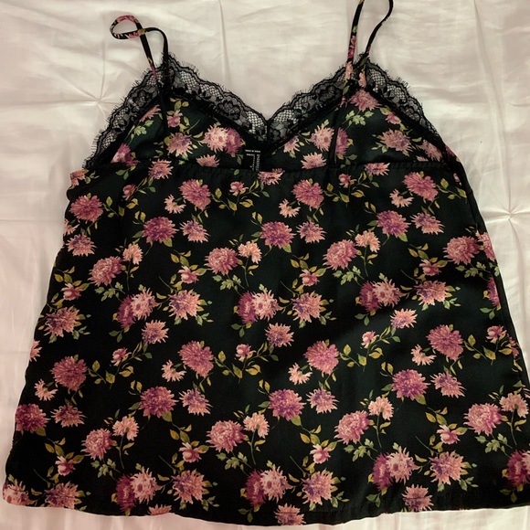 Forever 21 Cami with Lace-Trim - Picture 2 of 4
